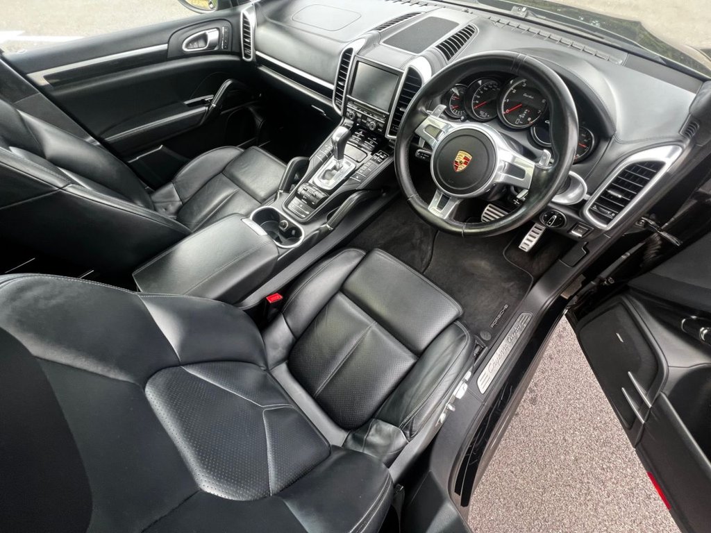 USED 2014 06 PORSCHE CAYENNE 4.8 V8 TURBO 500 BHP // TIPTRONIC S // 5d // px swap 
