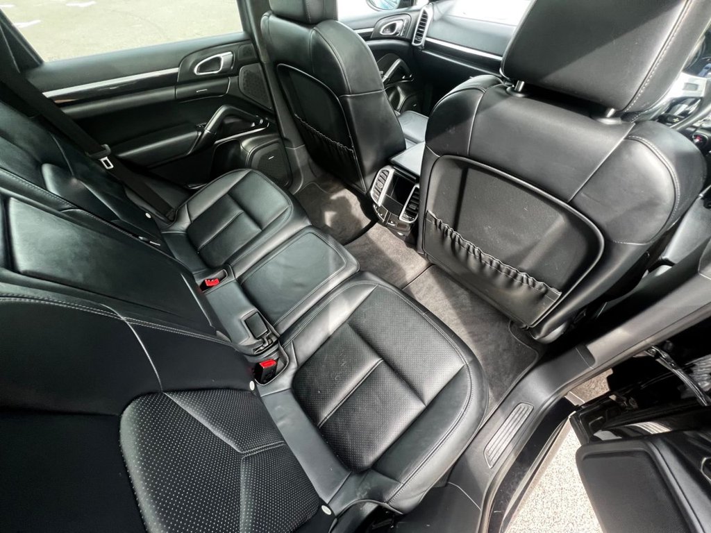 USED 2014 06 PORSCHE CAYENNE 4.8 V8 TURBO 500 BHP // TIPTRONIC S // 5d // px swap 