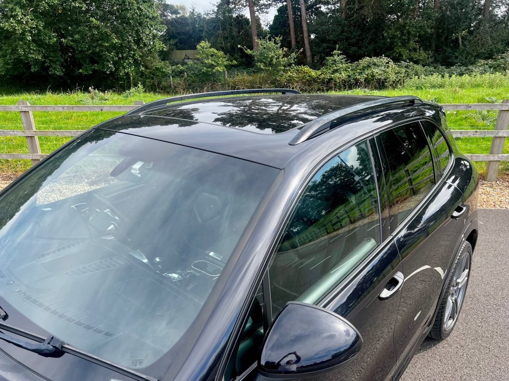 USED 2014 06 PORSCHE CAYENNE 4.8 V8 TURBO 500 BHP // TIPTRONIC S // 5d // px swap 