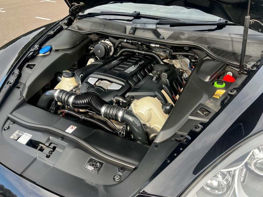 USED 2014 06 PORSCHE CAYENNE 4.8 V8 TURBO 500 BHP // TIPTRONIC S // 5d // px swap 