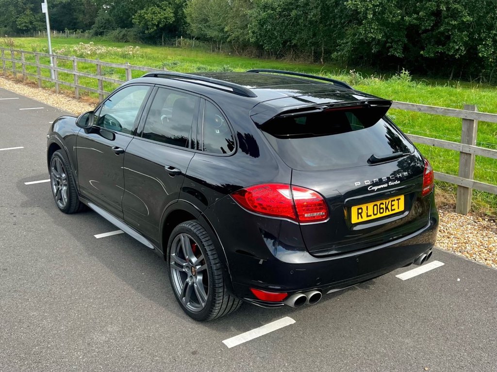 USED 2014 06 PORSCHE CAYENNE 4.8 V8 TURBO 500 BHP // TIPTRONIC S // 5d // px swap 