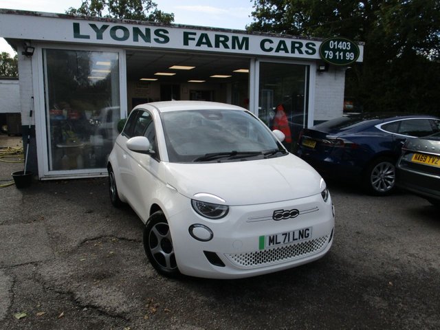 2021 71 Fiat 500e PASSION 42 kWh 3d 117 BHP ALL ELECTRIC AUTOMATIC