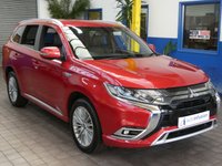USED 2019 69 MITSUBISHI OUTLANDER 2.4 PHEV 4H 5d 207 BHP 4WD APP SAT NAV LEATHER CAMERA 1 OWNER EXCELLENT SERVICE HISTORY MITSUBISHI WARRANTY TILL DEC 2024 LONDON PCO COMPLIANT
