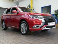 USED 2019 69 MITSUBISHI OUTLANDER 2.4 PHEV 4H 5d 207 BHP 4WD APP SAT NAV LEATHER CAMERA 1 OWNER EXCELLENT SERVICE HISTORY MITSUBISHI WARRANTY TILL DEC 2024 LONDON PCO COMPLIANT