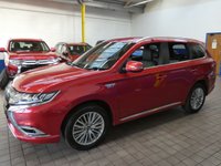 USED 2019 69 MITSUBISHI OUTLANDER 2.4 PHEV 4H 5d 207 BHP 4WD APP SAT NAV LEATHER CAMERA 1 OWNER EXCELLENT SERVICE HISTORY MITSUBISHI WARRANTY TILL DEC 2024 LONDON PCO COMPLIANT