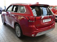 USED 2019 69 MITSUBISHI OUTLANDER 2.4 PHEV 4H 5d 207 BHP 4WD APP SAT NAV LEATHER CAMERA 1 OWNER EXCELLENT SERVICE HISTORY MITSUBISHI WARRANTY TILL DEC 2024 LONDON PCO COMPLIANT