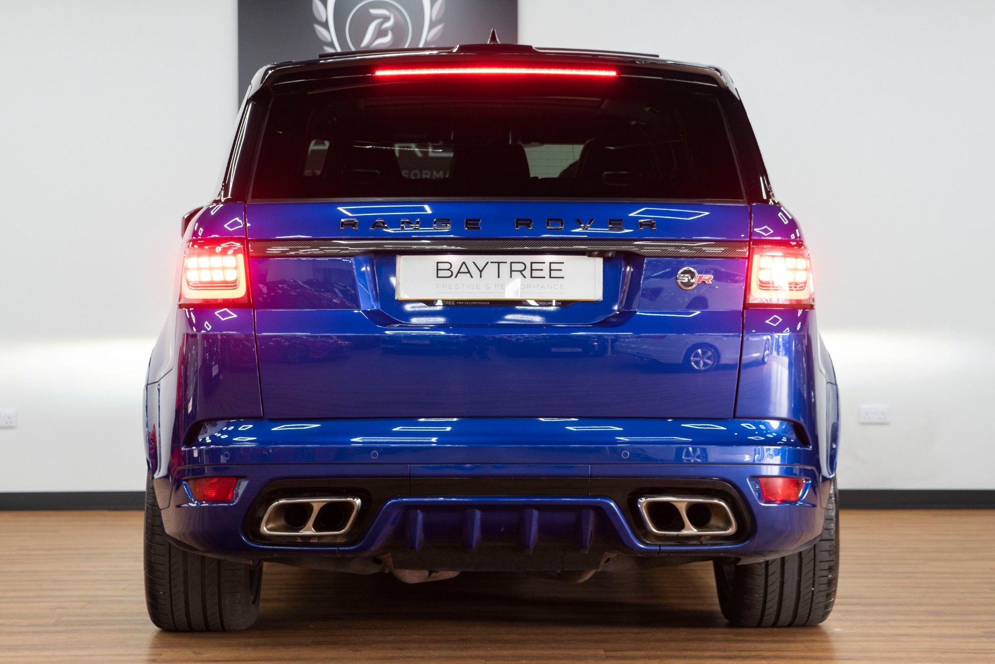 USED 2019 19 LAND ROVER RANGE ROVER SPORT 5.0 SVR 5d AUTO 567 BHP ESTATE