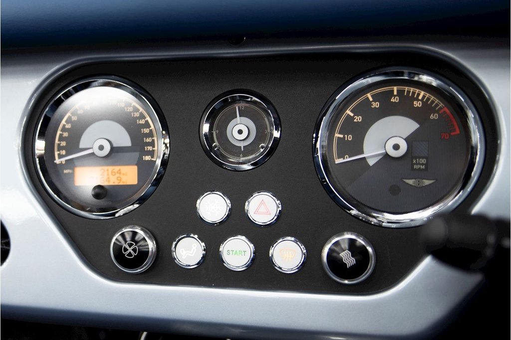 USED 2019 69 MORGAN PLUS 6 3.0 2d AUTO 336 BHP CONVERTIBLE