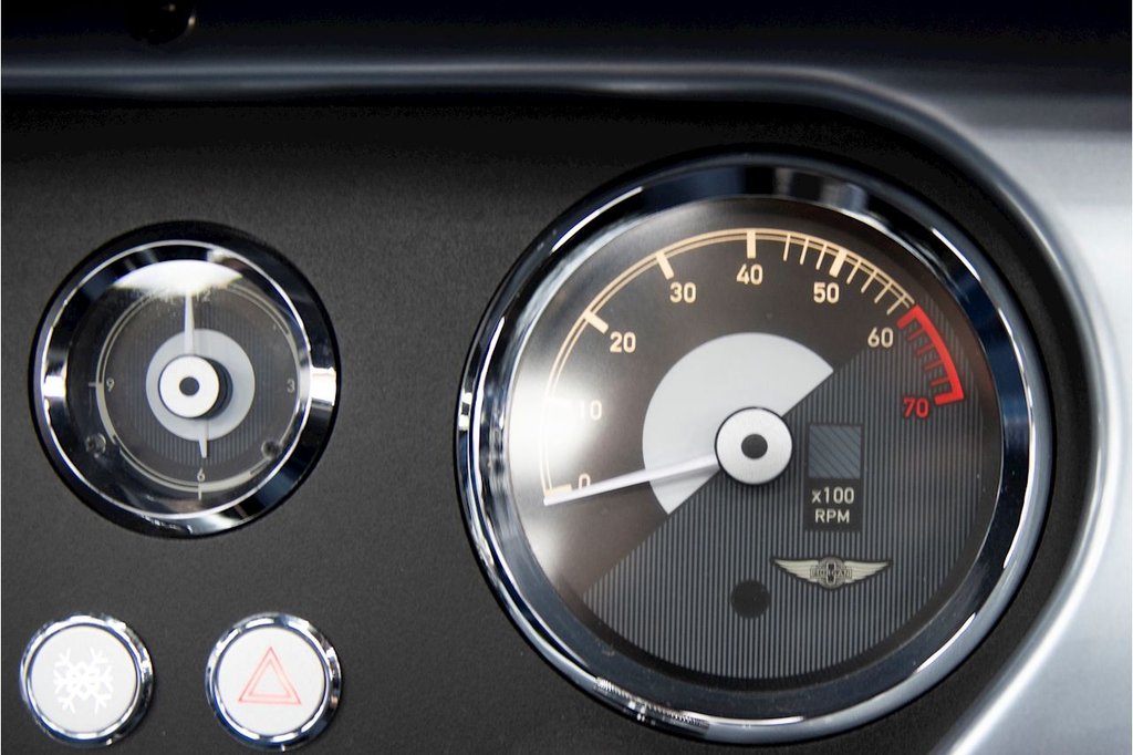 USED 2019 69 MORGAN PLUS 6 3.0 2d AUTO 336 BHP CONVERTIBLE