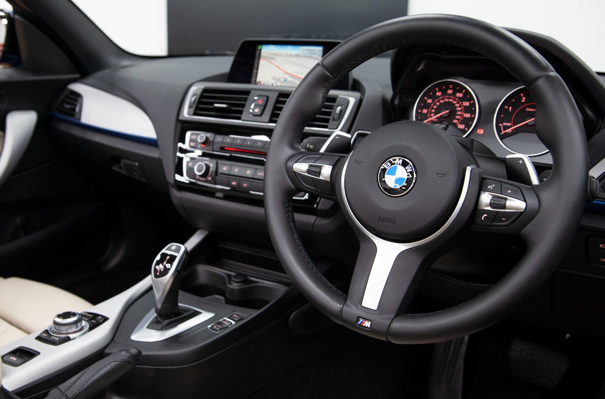 USED 2017 BMW 2 SERIES 2.0 220D M SPORT 2d 188 BHP LOW MILES | 1 OWNER
