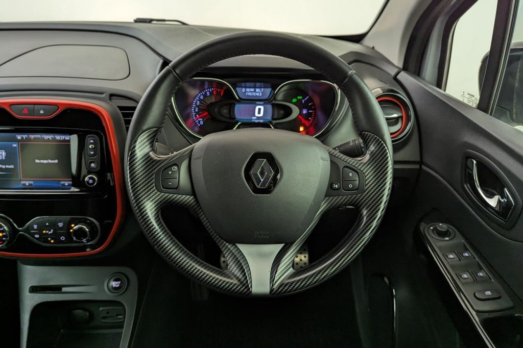USED 2016 66 RENAULT CAPTUR 0.9 SIGNATURE NAV TCE 5d  
