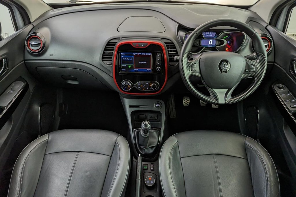 USED 2016 66 RENAULT CAPTUR 0.9 SIGNATURE NAV TCE 5d  