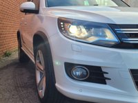 USED 2013 13 VOLKSWAGEN TIGUAN 2.0 R LINE TDI BLUEMOTION SAT NAV 5d 139 BHP 