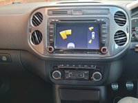 USED 2013 13 VOLKSWAGEN TIGUAN 2.0 R LINE TDI BLUEMOTION SAT NAV 5d 139 BHP 