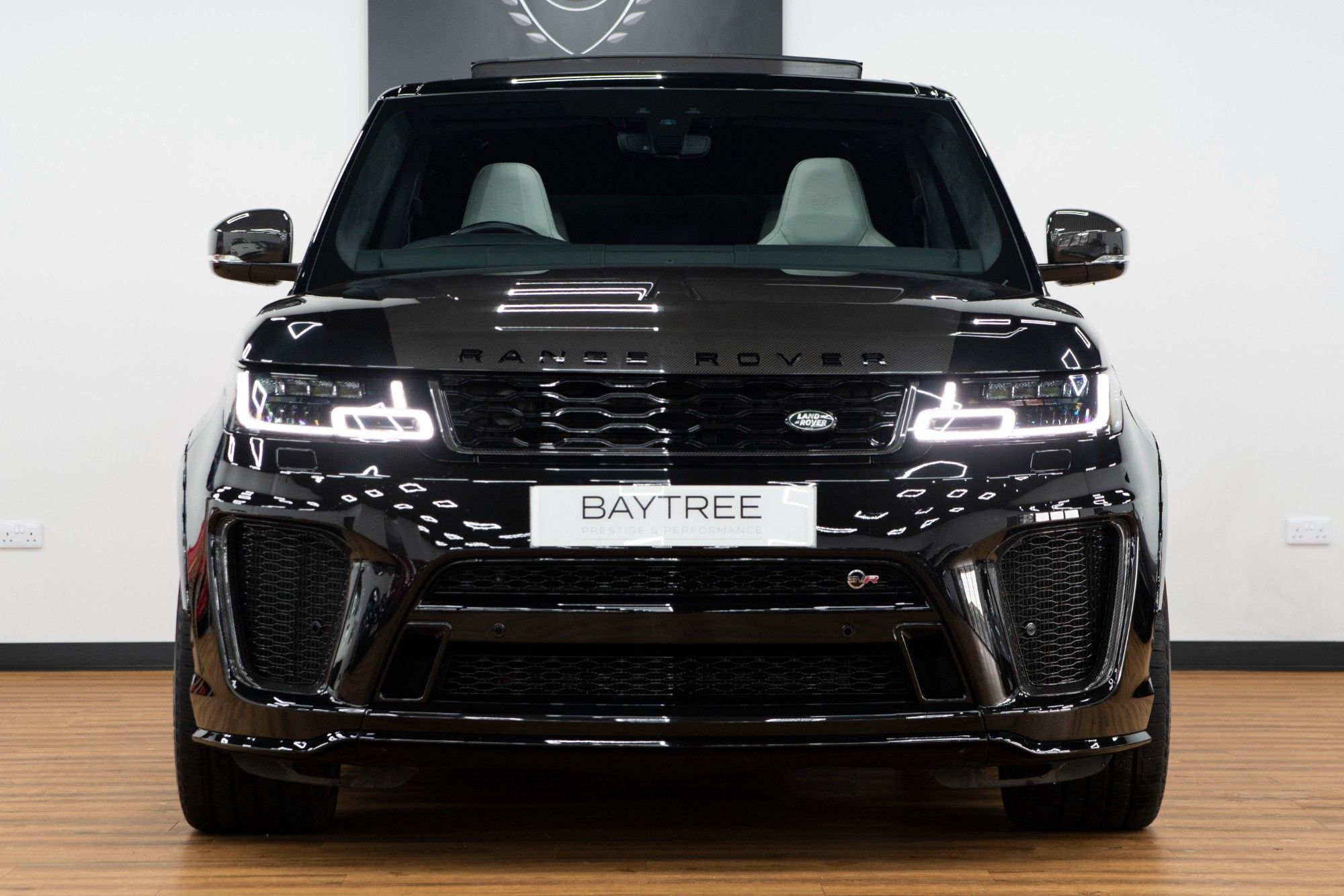 USED 2022 71 LAND ROVER RANGE ROVER SPORT 5.0 SVR CARBON EDITION 5d AUTO 567 BHP ESTATE