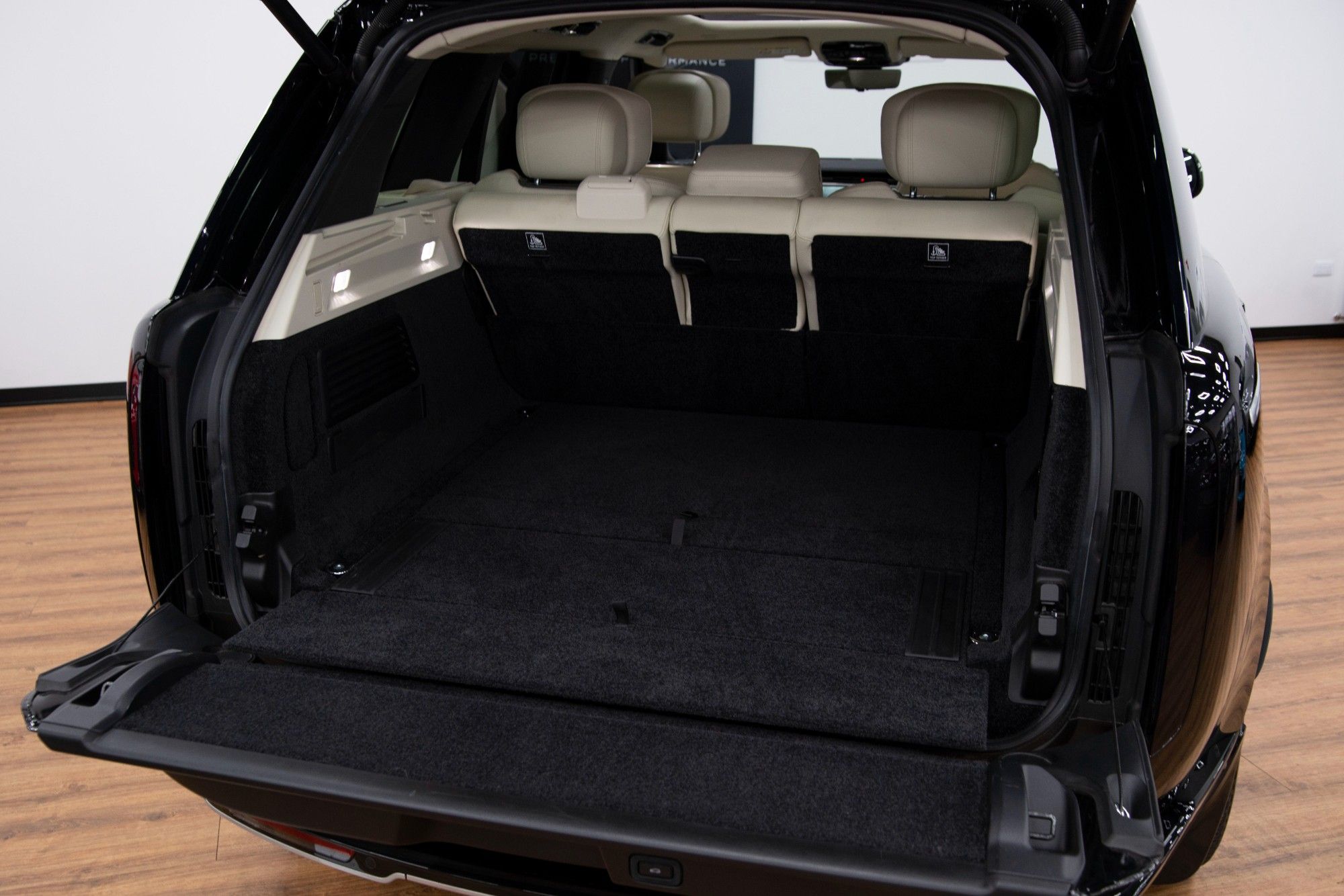 USED 2022 LAND ROVER RANGE ROVER P530 4.4 AUTOBIOGRAPHY ESTATE