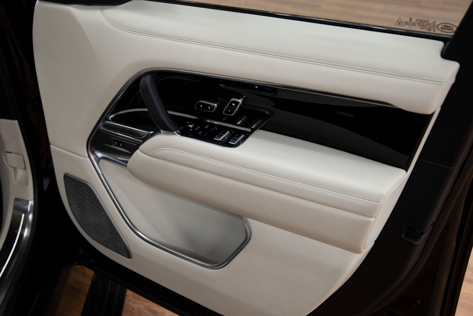 USED 2022 LAND ROVER RANGE ROVER P530 4.4 AUTOBIOGRAPHY ESTATE