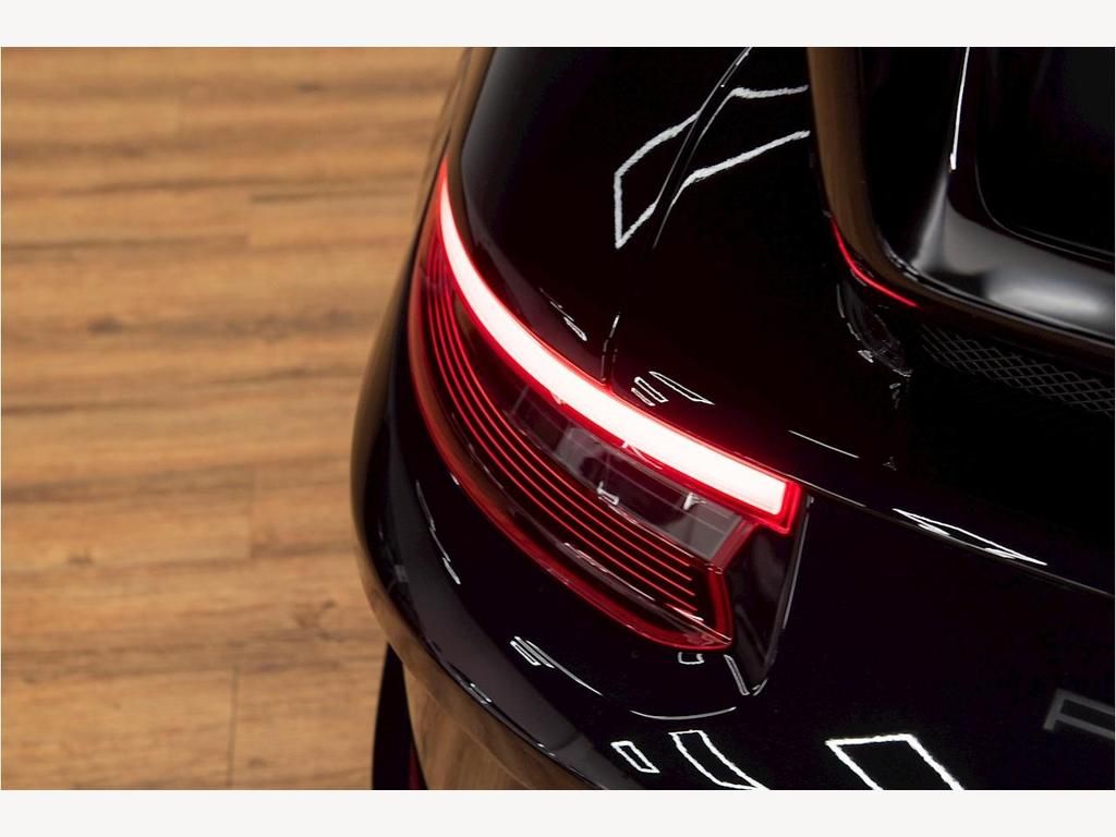 USED 2017 PORSCHE 911 4.0 GT3 PDK 2d 494 BHP 