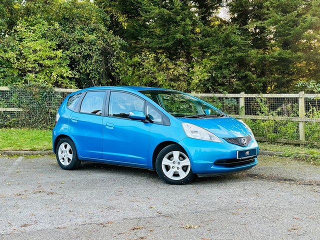 2009 59 Honda Jazz 1.3 I-VTEC ES 5d 98 BHP