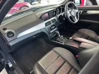 USED 2013 63 MERCEDES-BENZ C-CLASS 6.2 C63 AMG 4d 457 BHP LOW MILES/SUNROOF