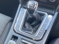 USED 2020 69 VOLKSWAGEN PASSAT 2.0 TDI 150 SE NAV 