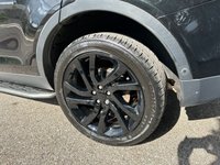 USED 2015 65 LAND ROVER DISCOVERY SPORT 2.0 TD4 HSE LUXURY 5d 180 BHP PAN ROOF-20in ALLOYS-BLACK PACK