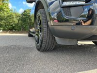 USED 2015 65 LAND ROVER DISCOVERY SPORT 2.0 TD4 HSE LUXURY 5d 180 BHP PAN ROOF-20in ALLOYS-BLACK PACK