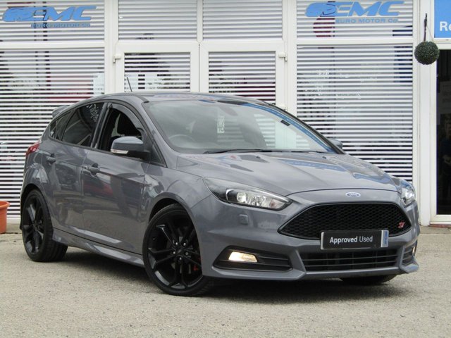 2017 67 Ford Focus 2.0 ST-3 5d 247 BHP