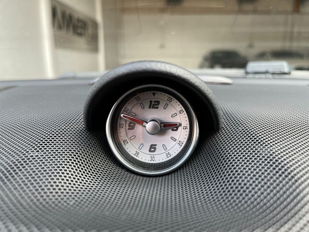 USED 2015 15 MERCEDES-BENZ SL 3.0 SL400 AMG SPORT 2d 329 BHP 