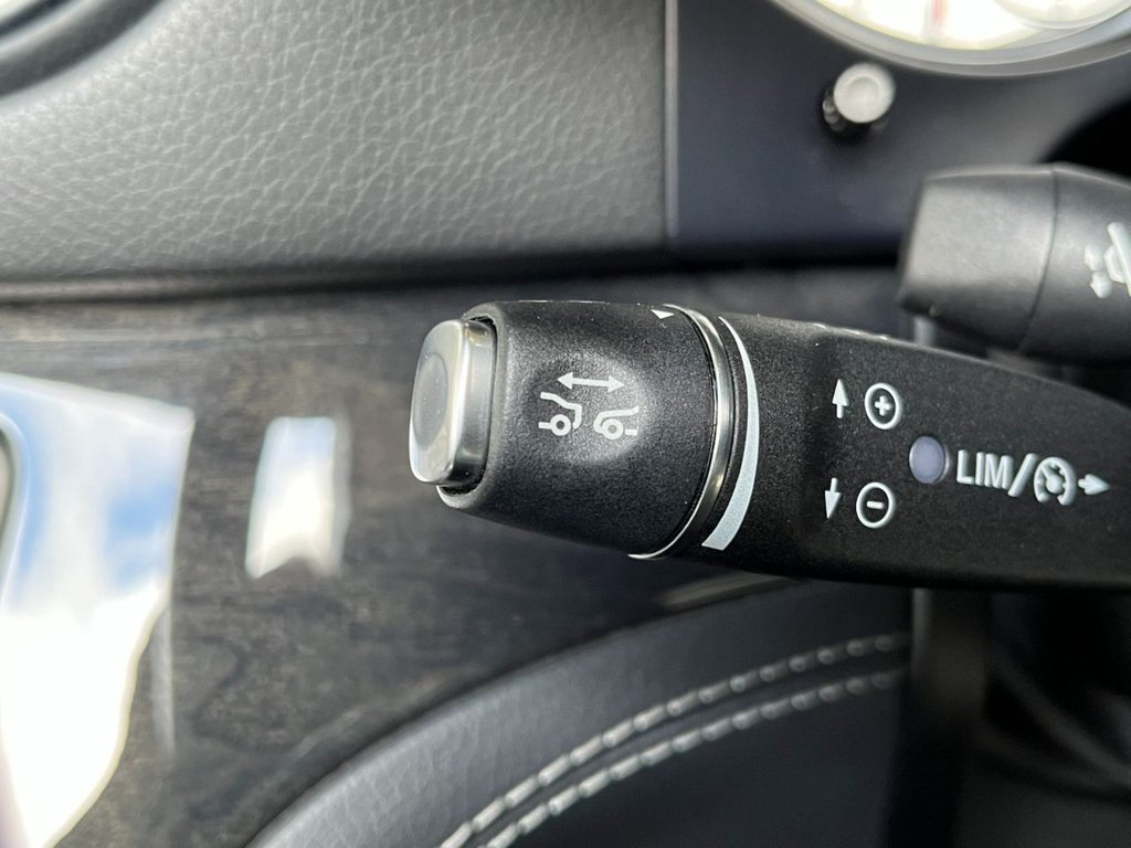 USED 2015 15 MERCEDES-BENZ SL 3.0 SL400 AMG SPORT 2d 329 BHP 