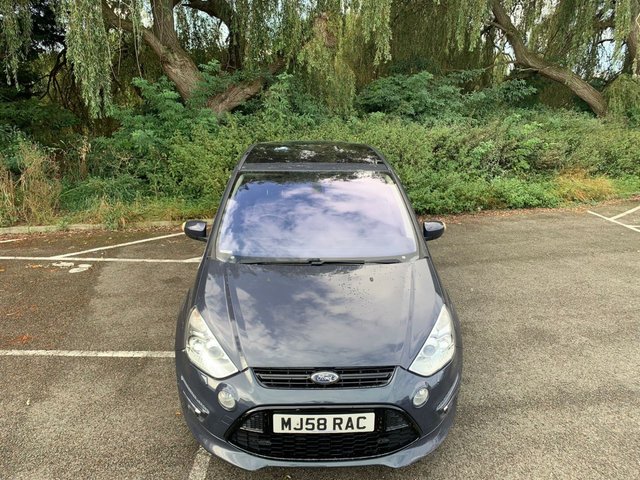 View our FORD S-MAX