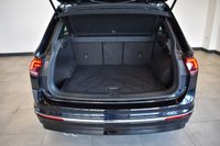 USED 2018 68 VOLKSWAGEN TIGUAN 2.0 R-LINE TDI 4MOTION DSG 5d 148 BHP Pan Roof, Discover Nav, Apps