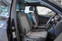 USED 2018 68 VOLKSWAGEN TIGUAN 2.0 R-LINE TDI 4MOTION DSG 5d 148 BHP Pan Roof, Discover Nav, Apps