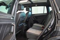 USED 2018 68 VOLKSWAGEN TIGUAN 2.0 R-LINE TDI 4MOTION DSG 5d 148 BHP Pan Roof, Discover Nav, Apps