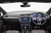 USED 2018 68 VOLKSWAGEN TIGUAN 2.0 R-LINE TDI 4MOTION DSG 5d 148 BHP Pan Roof, Discover Nav, Apps