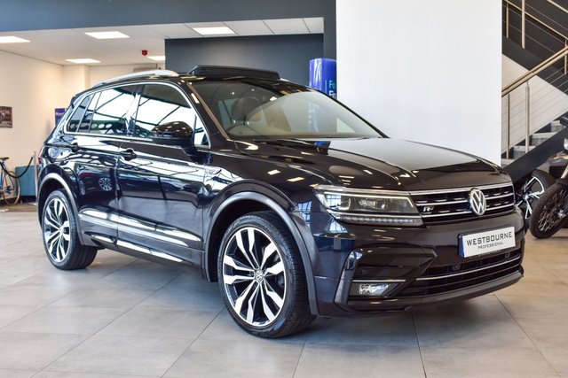 2018 68 Volkswagen Tiguan 2.0 R-LINE TDI 4MOTION DSG 5d 148 BHP