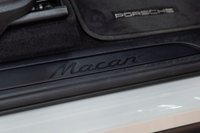 USED 2019 69 PORSCHE MACAN 2.0 PDK 5d 242 BHP 