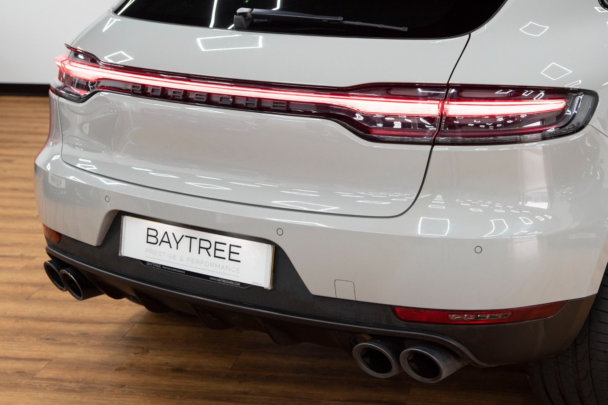 USED 2019 69 PORSCHE MACAN 2.0 PDK 5d 242 BHP 
