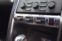 USED 2009 59 NISSAN GT-R 3.8 BLACK EDITION 2d 479 BHP BESPOKE INTERIOR / LOW MILES!!