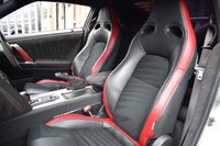 USED 2009 59 NISSAN GT-R 3.8 BLACK EDITION 2d 479 BHP BESPOKE INTERIOR / LOW MILES!!