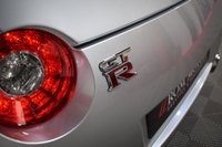 USED 2009 59 NISSAN GT-R 3.8 BLACK EDITION 2d 479 BHP BESPOKE INTERIOR / LOW MILES!!