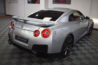 USED 2009 59 NISSAN GT-R 3.8 BLACK EDITION 2d 479 BHP BESPOKE INTERIOR / LOW MILES!!