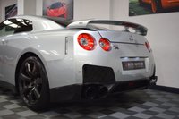 USED 2009 59 NISSAN GT-R 3.8 BLACK EDITION 2d 479 BHP BESPOKE INTERIOR / LOW MILES!!