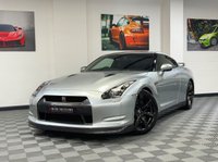 USED 2009 59 NISSAN GT-R 3.8 BLACK EDITION 2d 479 BHP BESPOKE INTERIOR / LOW MILES!!