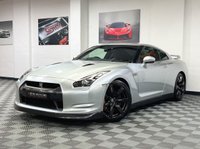 USED 2009 59 NISSAN GT-R 3.8 BLACK EDITION 2d 479 BHP BESPOKE INTERIOR / LOW MILES!!