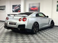 USED 2009 59 NISSAN GT-R 3.8 BLACK EDITION 2d 479 BHP BESPOKE INTERIOR / LOW MILES!!