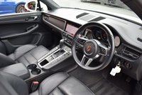 USED 2018 68 PORSCHE MACAN 2.0 PDK 5d AUTO 242 BHP PAN ROOF / PASM / BOSE / PDLS+
