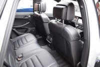 USED 2018 68 PORSCHE MACAN 2.0 PDK 5d AUTO 242 BHP PAN ROOF / PASM / BOSE / PDLS+