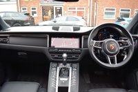 USED 2018 68 PORSCHE MACAN 2.0 PDK 5d AUTO 242 BHP PAN ROOF / PASM / BOSE / PDLS+