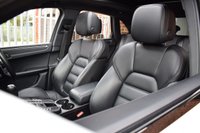 USED 2018 68 PORSCHE MACAN 2.0 PDK 5d AUTO 242 BHP PAN ROOF / PASM / BOSE / PDLS+